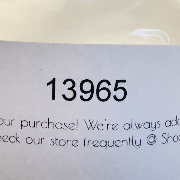 AGL Shoes Womens EU 40.5 US 10.5 Tan Snakeskin Cap Toe Italy Kitten Heels - Picture 13 of 13